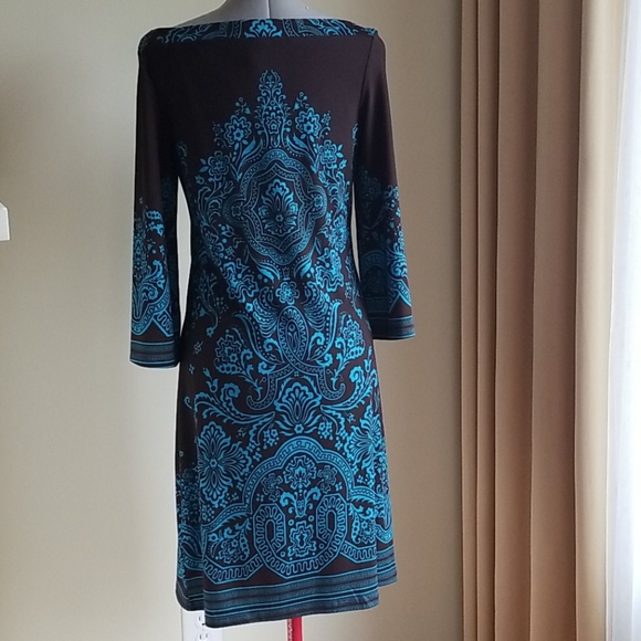 Dress - Picture 3 of 5